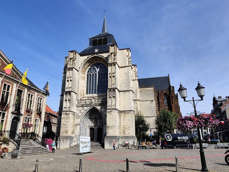 Die Sint-Sulpitius-Kirche in Diest besichtigen