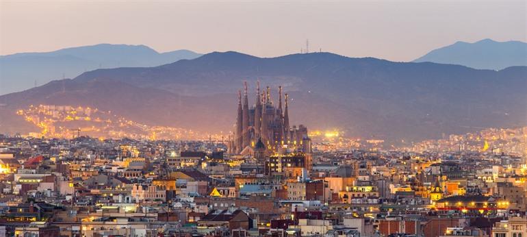 Skyline von Barcelona mit der Sagrada Família