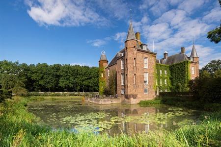 Die 17 schönsten Schlösser der Niederlande: Karte mit Infos und Fotos