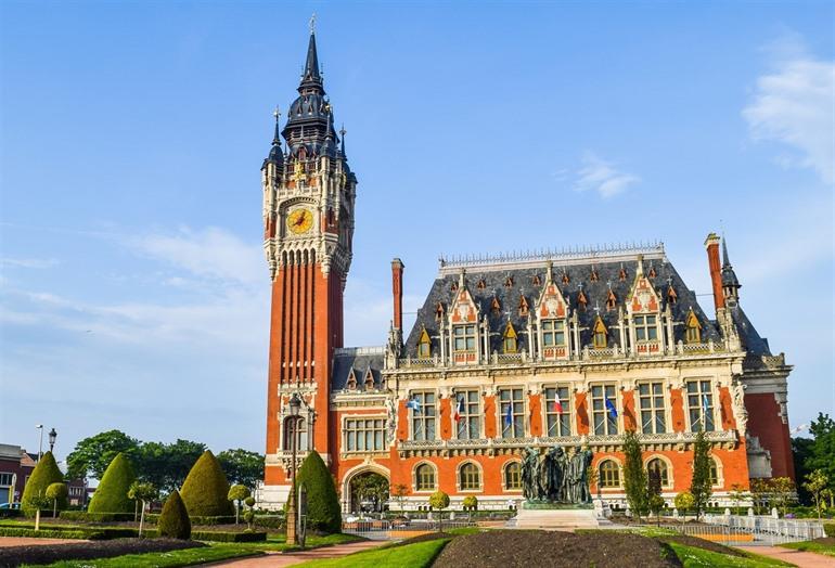 Rathaus Calais