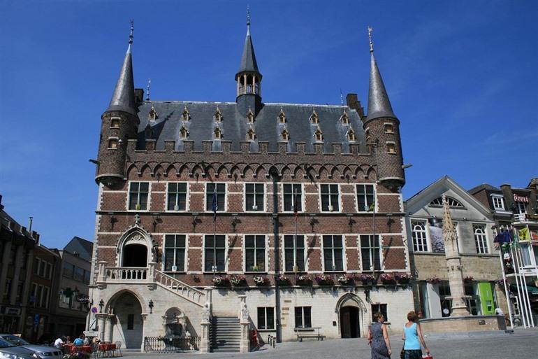 Rathaus von Geraardsbergen, Vlaamse Ardennen