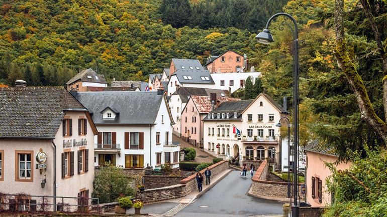 Stadtzentrum von Esch-sur-Sûre, Luxemburg