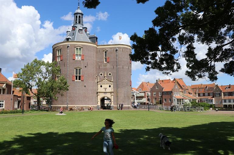 Stadttor Drommedaris in Enkhuizen