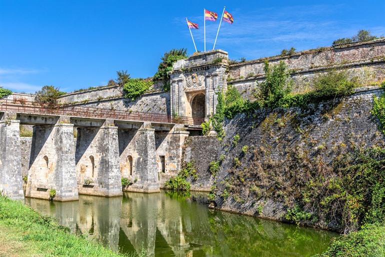Stadttor zur Citadelle des Château-d’Oléron