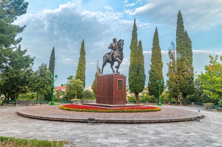Denkmal von König Nikola I Petrović Njegoš, Podgorica