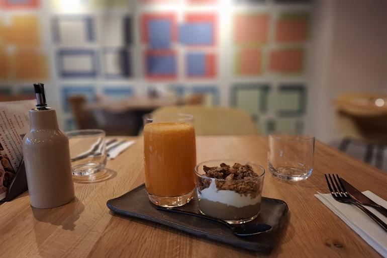 Beginnen Sie den Tag stilvoll bei Les Comptoirs de David in Sint-Pieters-Woluwe
