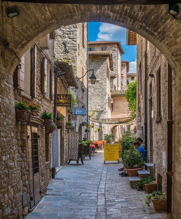 Gassen im mittelalterlichen Zentrum von Gubbio
