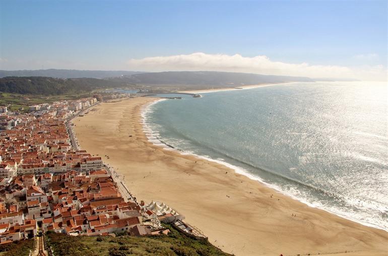 Strand bei Nazaré, Portugal