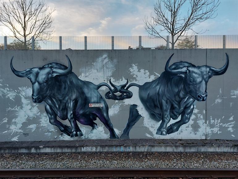 Street-Art am Bahnhof Halle