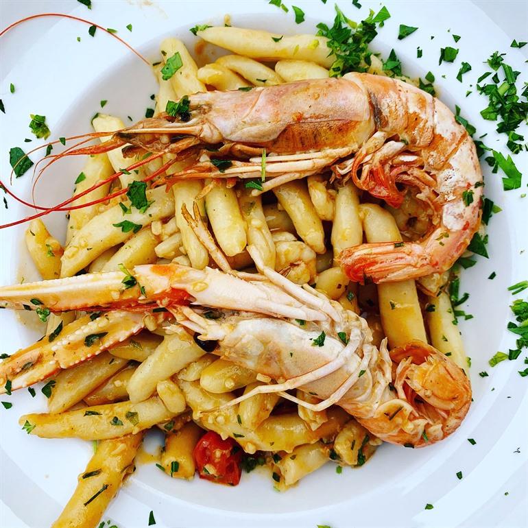 Probieren Sie Surlice-Pasta auf der Insel Krk, Kroatien