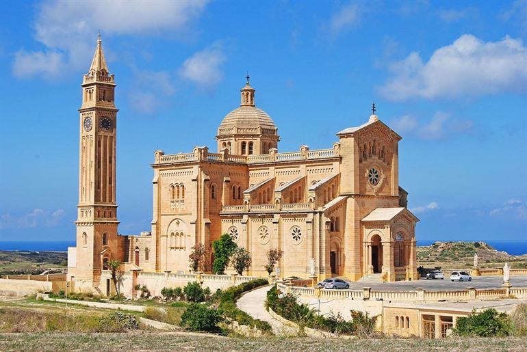 Ta Pinu, Gozo