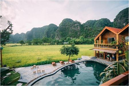 Tam Coc Windy Fields mit Blick auf die Reisterrassen