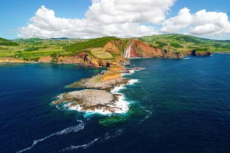 15 der schönsten Sehenswürdigkeiten auf Terceira: Was sehen und erleben bei deinem Besuch?