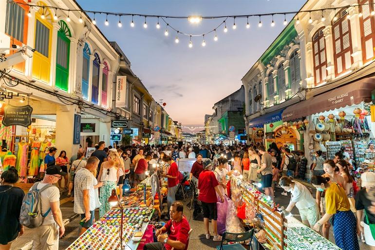Thalang Road und Phuket Walking Street, Thailand