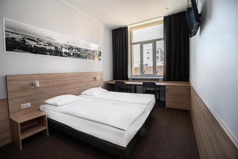 Das Corner Hotel buchen