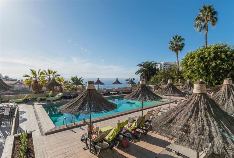 Das Harbour Club reservieren