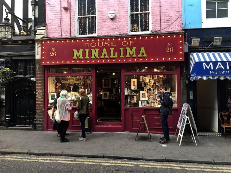 Das Haus von MinaLima
