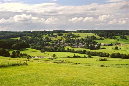 Entdecken Sie Theux: 9 Sehenswürdigkeiten und Ausflüge in und um die ardennische Stadt