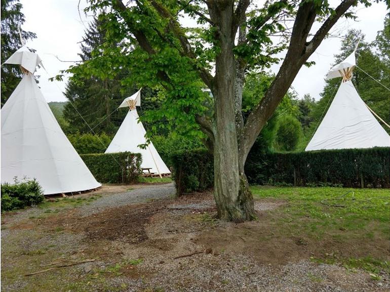 Tipis in Nonceveux, Ardennen