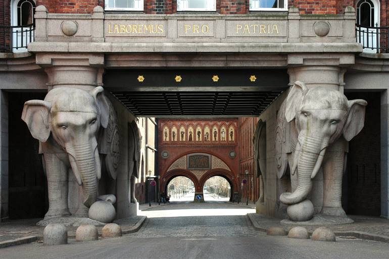 Eingangstor der Carlsberg-Brauerei in Kopenhagen