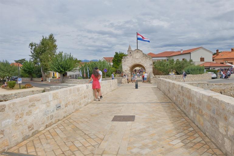 Eingangstor nach Nin in Kroatien