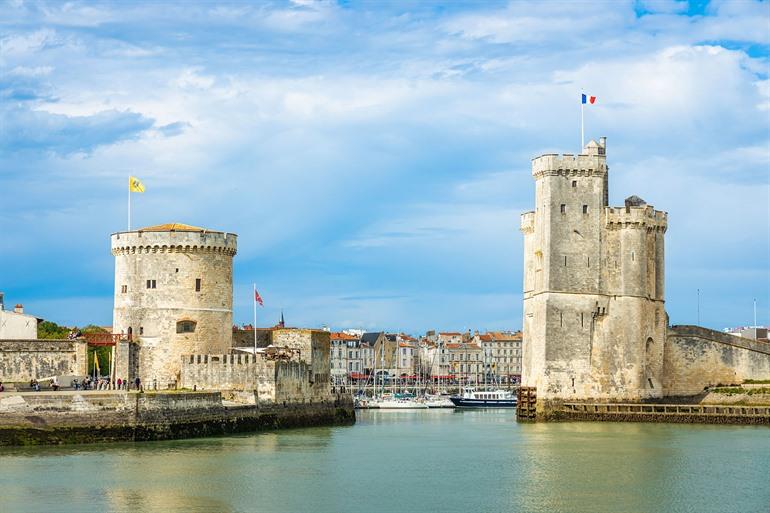 Rundgang entlang der Ketten und des Tour Saint-Nicolas in La Rochelle