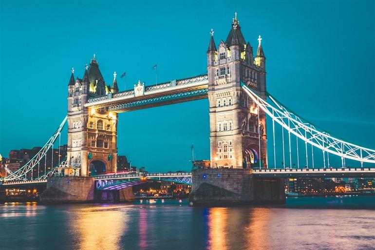 Tower Bridge am Abend