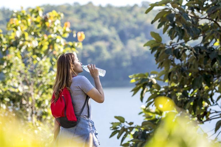 Reisenden vorbeugen: Die besten Tipps gegen Reisedurchfall