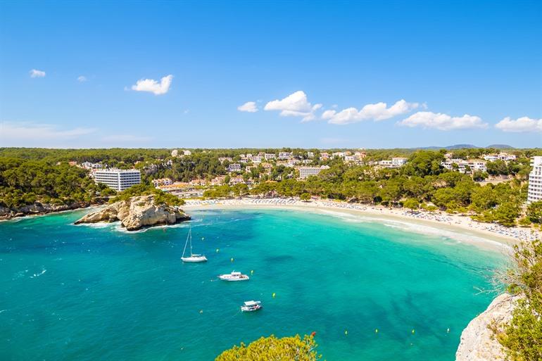 Aussicht auf Cala Galdana auf Menorca