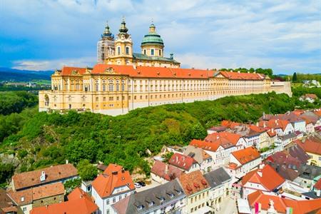 Aussicht auf das Benediktinerstift Melk