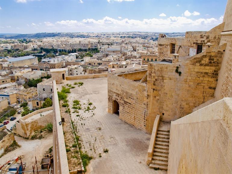 Aussicht auf Gozo vom Vittoria-Zitadelle