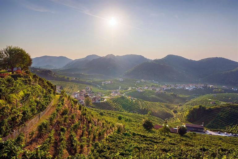 Aussicht auf die Prosecco-Hügel in Venetien