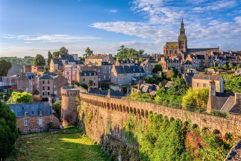 Aussicht auf Dinan, Bretagne, Frankreich
