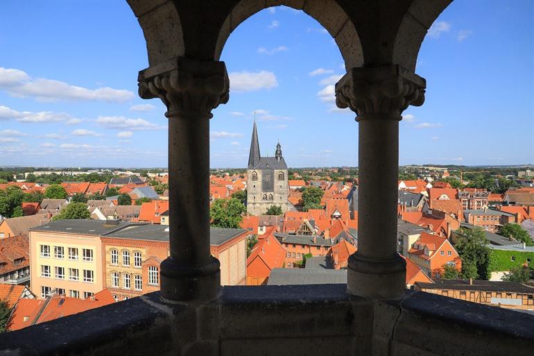Aussicht auf Quedlinburg vom Sternkiekerturm im Harz