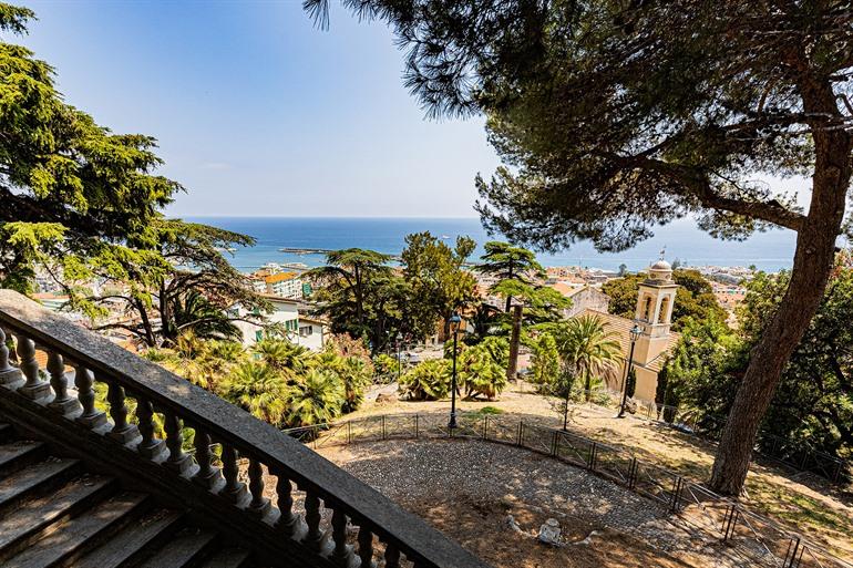Aussicht vom Giardini Regina Elena in San Remo