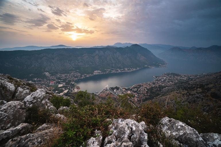 Aussicht vom Aussichtspunkt Top of the Kotor Ladder, Montenegro