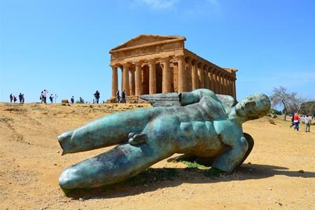 Die Valle dei Templi in Agrigento besichtigen