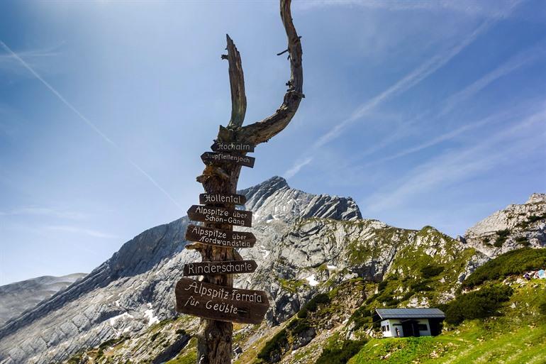 Verschiedene Wanderungen in der Nähe der Alpspitze