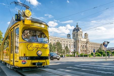 Wiener Ring Tram, Wien