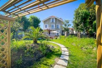 Villa AJNA Bayonne buchen