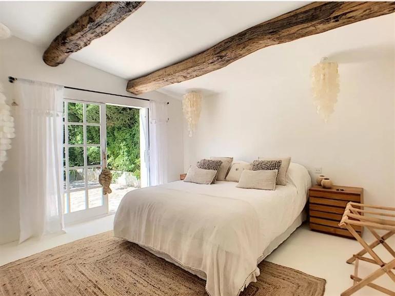 Villa Riviera buchen