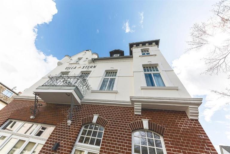 Villa Stern buchen