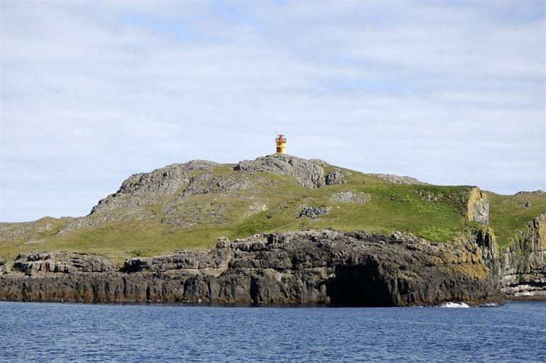 Leuchtturm auf der Insel Papey