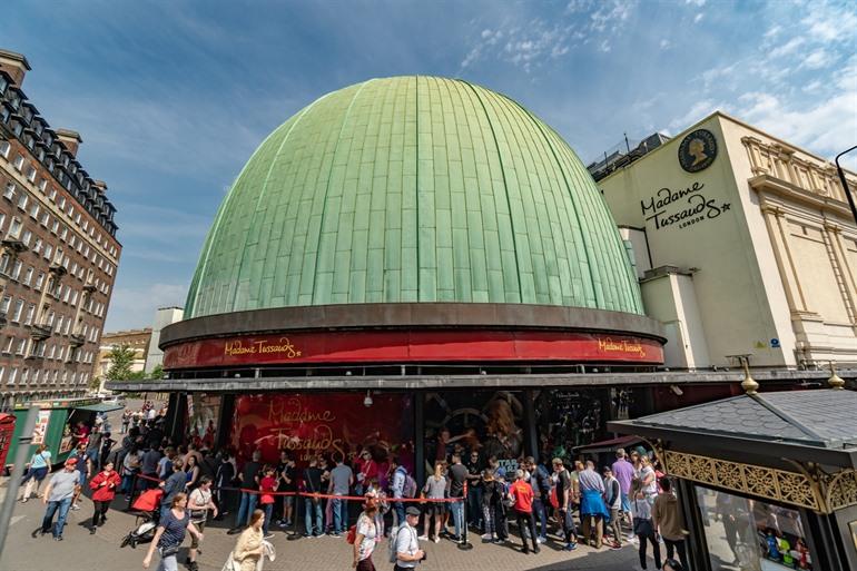 Warteschlange bei Madame Tussauds in London