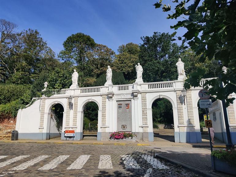 Wandern im Warandepark in Diest