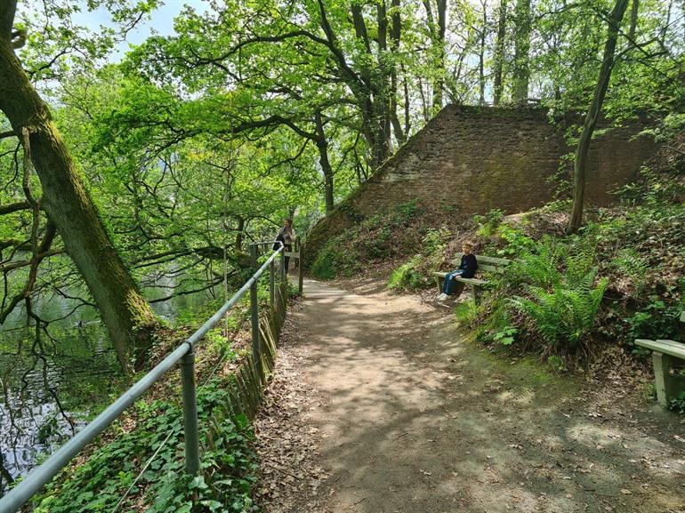 Wanderung entlang der Festungen