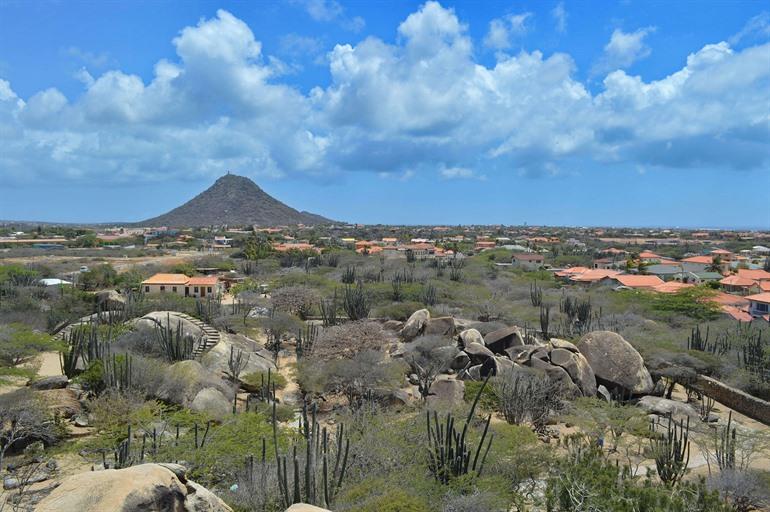 Wanderung zur Hooiberg, Aruba
