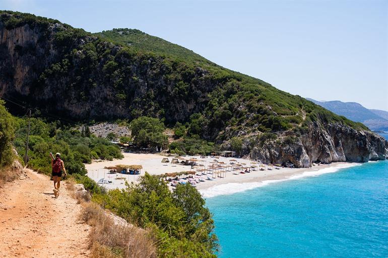 Wanderung zum Gjipe-Strand an der albanischen Küste