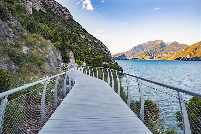 Wanderweg am Gardasee in Limone sul Garda