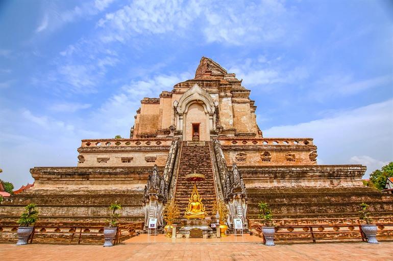 Was Chedi Luang in Chiang Mai, Thailand ist